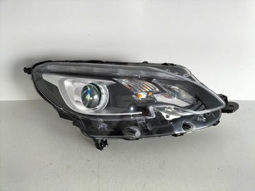 Lampa przednia reflektor prawa PEUGEOT 2008 LIFT 16-