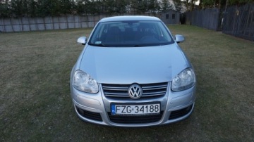Volkswagen Jetta V 1.4 TSI 122KM 2010 Volkswagen Jetta zarejestrowany, ubezpieczony., zdjęcie 1
