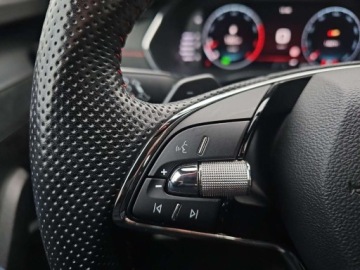 Skoda Octavia IV RS Kombi 2.0 TSI 245KM 2022 Skoda Octavia RS DSG 245KM, Full LED Matrix, Head-Up Display, Serwis ASO,, zdjęcie 18