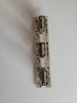 Gniazdo USB A z Płytką 3 sztuki Zestaw