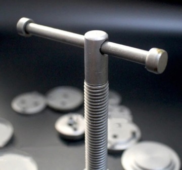 КОМПЛЕКТ РЕВЕРСОВ ДАВЛЕНИЯ ТОРМОЗНОГО ПОРШНЯ ПРЕСС-КЛЮЧ 35 шт.