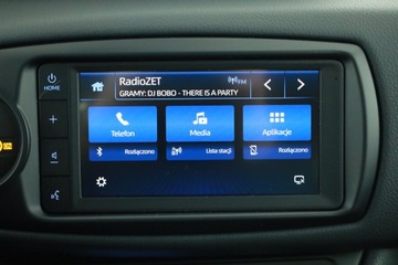 Toyota Yaris III Hatchback 5d Facelifting 2017 1.5 Dual VVT-iE 111KM 2019 Toyota Yaris 1.5 Dual VVT-i, Salon Polska, zdjęcie 9