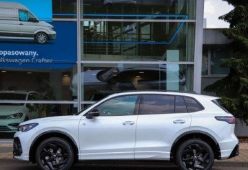 Volkswagen Tiguan III 2026 Volkswagen Tiguan RLine Plus, , Black Style, Harman Kardon dostepny od rek, zdjęcie 1