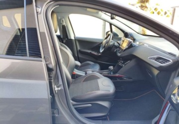 Peugeot 2008 I SUV Facelifting 1.2 PureTech 110KM 2019 Peugeot 2008 Peugeot 2008 PureTech 110 StopampStart EAT6 GT-Line Edition, zdjęcie 16