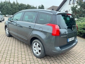 Peugeot 5008 I Minivan 1.6 HDi FAP 115KM 2013 Peugeot 5008 Style 1.6hdi 115KM 7-osob Sprawdz 1.6 Diesel 115KM, zdjęcie 37