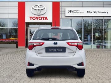 Toyota Yaris III Hatchback 5d Facelifting 2017 1.5 Hybrid 100KM 2020 Toyota Yaris Hybrid 100 Active III (2011-2019) Toy, zdjęcie 8