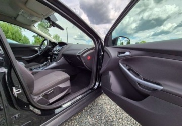Ford Focus III Kombi 1.0 EcoBoost 100KM 2012 Ford Focus 1,0 101 KM Titanium Bezwypadkowy Nowy Rozrzad Benzyna, zdjęcie 10