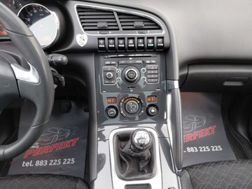 Peugeot 3008 I Crossover 2.0 HDi FAP 150KM 2014 Peugeot 3008 DVD Navi Panorama Head Up 2xPDC 2.0 Diesel 150KM, zdjęcie 20