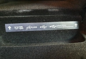 Citroen C4 Picasso II Picasso 1.6 e-HDi 114KM 2014 Citroen C4 Picasso Kamery 360 Nawigacja Serwis GetHelp 1.6 Diesel, zdjęcie 18