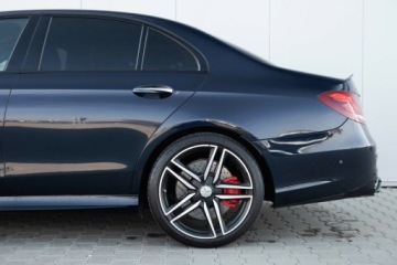 Mercedes Klasa E W213 Limuzyna AMG 4.0 AMG E63 S 612KM 2018 Mercedes-Benz Klasa E E63S, AMG Line, Bezwypadkowy, Salon Polska, Faktura, zdjęcie 9