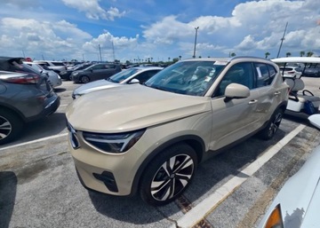 Volvo XC40 Crossover Facelifting 2.0 B5 250KM 2024 Volvo XC40 B5 Ultra Bright Theme, zdjęcie 1