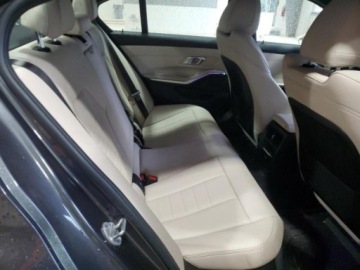 BMW Seria 3 G20-G21 2021 BMW Seria 3 2021, 2.0L, 4x4, Hybrid Plug-In, od ubezpieczalni 2.0 288KM, zdjęcie 8