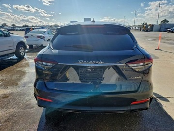 Maserati Levante 2022 Maserati Levante Modena 2022 3.0 Benzyna 345KM, zdjęcie 1