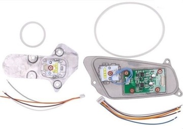 PRZETWORNICA MODUL LED LAMPY VOLVO FH4 PRAWA