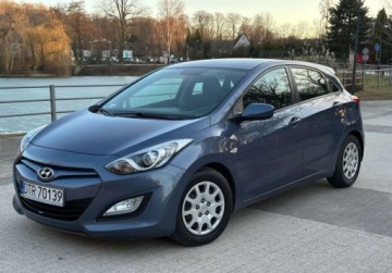 Hyundai i30 II Hatchback 3d 1.4 CRDi 90KM 2014 Hyundai i30 1.4 Diesel, Drugi Wlasciciel od nowosci 1.4 Diesel 90KM
