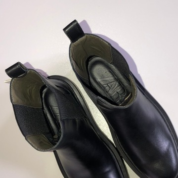 Кожаные тракторные ботинки ZARA 42