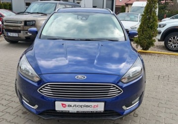 Ford Focus III Kombi Facelifting 1.0 EcoBoost 125KM 2016 Ford Focus SW swiezo sprowadzone, zarejestrowane Benzyna 125KM, zdjęcie 12