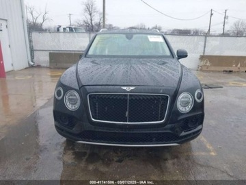 Bentley Bentayga 2019 Bentley Bentayga 2019r., 4x4, 4.0L 4.0 Benzyna 542KM, zdjęcie 6