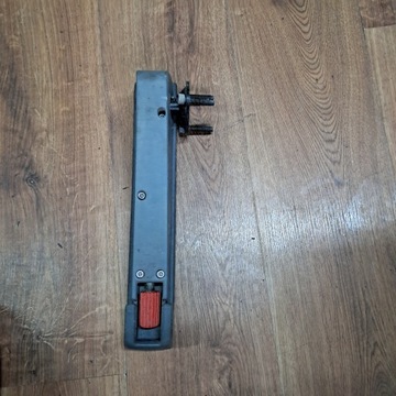 LOKETNÍ OPĚRKA ŠEDÝ SEDADLA ŘIDIČE VW LT 96-05 SPRINTER W901 W903 96-