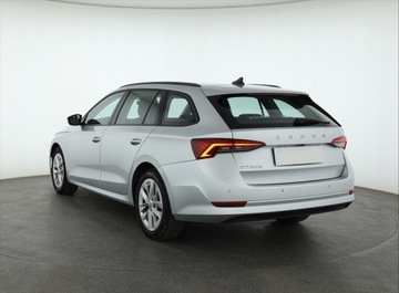 Skoda Octavia IV Liftback 1.5 TSI EVO 150KM 2021 Skoda Octavia 1.5 TSI e-tec, Salon Polska, zdjęcie 3
