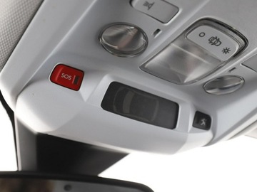 Peugeot 3008 II Crossover 1.2 PureTech 130KM 2017 Peugeot 3008 FV23% Allure automat navi virutal, zdjęcie 38