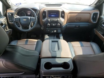 Chevrolet Silverado II 2022 Chevrolet Silverado K3500 High Country 2022 6.6l 6.6 Diesel 445KM, zdjęcie 8