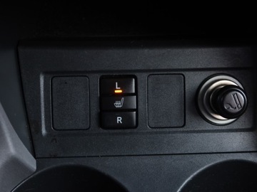 Toyota RAV4 III MPV 2.2 16V D-4D 177KM 2006 Toyota RAV 4 2.2 D-CAT, 174 KM, 4X4, Klima, zdjęcie 14