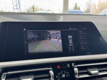 BMW Seria 3 G20-G21 Limuzyna 2.0 318i 156KM 2022 BMW Seria 3 318i Advantage Kamera cofania LED 3 stref. klimatyzacja, zdjęcie 36