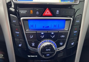 Hyundai i30 II Wagon Facelifting 1.6 CRDi 110KM 2016 Hyundai i30 1.6D 110KM Autom.Navi Kamera Led Xenon Grzane Siedz.Faktura Gw, zdjęcie 26