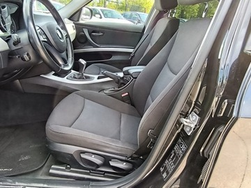 BMW Seria 3 E90-91-92-93 Touring E91 2.0 320i 170KM 2010 2.0 320I 170KM e91, Manual, Do poprawek blacharskich BMW Seria 3, zdjęcie 4