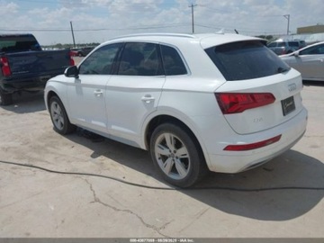 Audi Q5 II SUV 2.0 TFSI 252KM 2018 Audi Q5 2018 AUDI Q5 2.0T PREMIUM2.0T TECH PREMIUM 2.0 Benzyna 253KM, zdjęcie 3