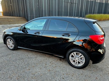 Mercedes Klasa A W176 2013 Mercedes A180 1,6 benz 120KM, zdjęcie 8
