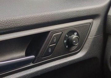 Volkswagen Caddy IV Kombi Maxi 2.0 TDI SCR BlueMotion Technology 102KM 2020 Volkswagen Caddy 2.0 TDI 102KM 7os. Trendline Salon PL Serwis ASO Gwarancja, zdjęcie 16