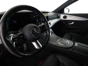 Mercedes Klasa E W213 2021 Mercedes E 300 FV23% PHEV full LED skóra virtual, zdjęcie 13