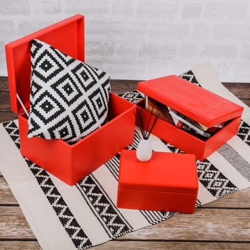 Красная деревянная коробка с крышкой, 30х20х14 см.