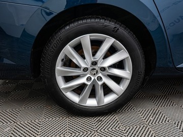 Skoda Superb III Kombi Facelifting 2.0 TDI SCR 150KM 2022 SKODA Superb 2.0 TDI Ambition Combi 150KM 2022, zdjęcie 29