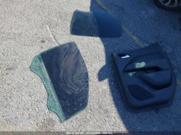 Chevrolet 2022 Chevrolet Colorado 2022 Chevrolet Colorado 2WD Crew Cab 128 LT 2.5 Benzyna, zdjęcie 16