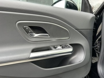 Mercedes CLA C118/X118 2025 MERCEDES-BENZ CLA 180 Progressive Sedan 1.5 (136KM) 2025, zdjęcie 9