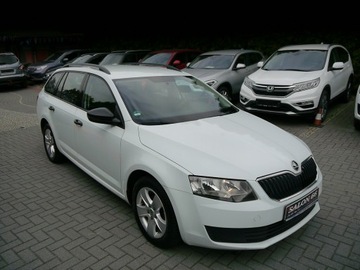 Skoda Octavia III Kombi 1.6 TDI CR DPF 105KM 2015 Škoda Octavia Skoda Octavia 1.6tdi ASO, zdjęcie 12