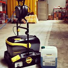 ЖИДКОСТЬ ДЛЯ МАШИННОЙ И РУЧНОЙ МОЙКИ ПОЛОВ 69 РМ.