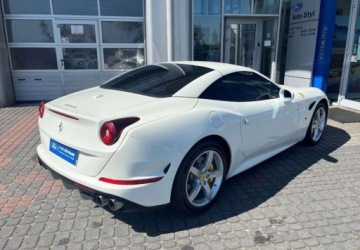 Ferrari California 2017 Ferrari California T Ferrari California T 3.9 Benzyna 560KM, zdjęcie 4
