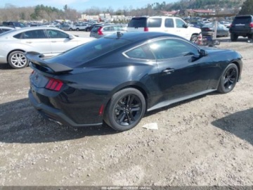 Ford Mustang VI 2024 Ford Mustang Gt Fastback 2024 5.0 Benzyna 480KM, zdjęcie 5