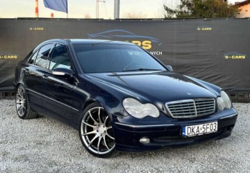 Mercedes Klasa C W203 Sedan W203 1.8 129KM 2004 Mercedes-Benz Klasa C Mercedes-Benz C180 2.0b ZADBANY FELGI 19 TOMASON, zdjęcie 1