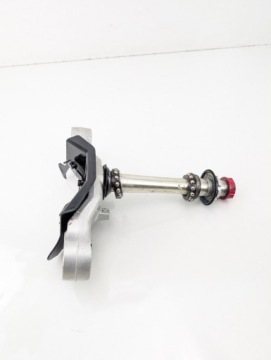 НИЖНЯЯ ПОЛКА YAMAHA R1 RN12 04-06