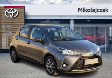 Toyota Yaris III Hatchback 5d Facelifting Hybrid 100KM 2017 Toyota Yaris Hybrid 100 Life Toyota Mikolajczak Leszno 1.5 Hybryda 100KM, zdjęcie 5