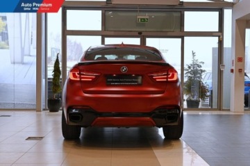 BMW X6 F16 Crossover xDrive 40d 313KM 2015 BMW X6 xDrive40dLED Fog lightsKierownica skorzanaM Pakiet sportowy 3.0, zdjęcie 15