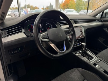 Volkswagen Passat B8 GTE Variant Facelifting 1.4 TSI Plug-In-Hybrid 218KM 2022 Volkswagen Passat GTE / 1 właściciel / Salon Polsk, zdjęcie 6