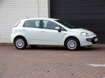 Fiat Punto Grande Punto Hatchback 5d 1.2 Start&amp;Stop 69KM 2011 Fiat Punto Evo KLIMATYZACJA GWARANCJA 2011R, zdjęcie 3