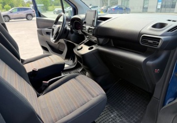 Opel Combo E Kombivan 1.5 Diesel 131KM 2020 Opel Combo Salon PL autooat osobowy bezwypadkowy elite 1.5 Diesel, zdjęcie 26