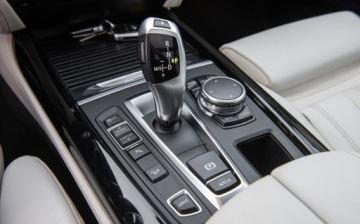 BMW X5 F15 SUV xDrive40e 313KM 2016 BMW X5 40e 313KM INDYVIDUAL Skora Pano Navi Full Serwis Gwarancija, zdjęcie 28